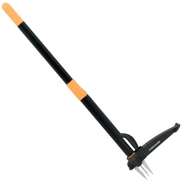 Long-handled garden weeder with black head